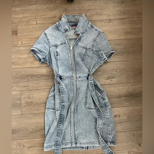 NWOT. Guess denim zipper dress.